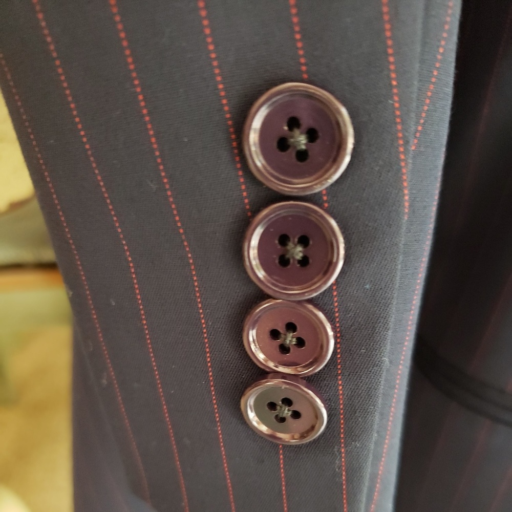 Rare! VINTAGE 90's Ralph Lauren Dbl Brst Red Pinstriped Skirt Suit, Navy, 10 - Picture 4 of 11